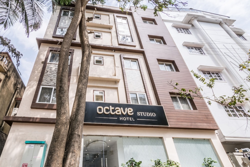 Octave Studio Hotel