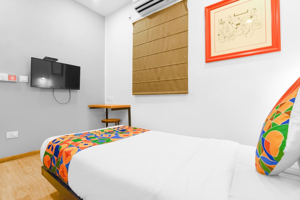 Fabhotel Akash Ganga