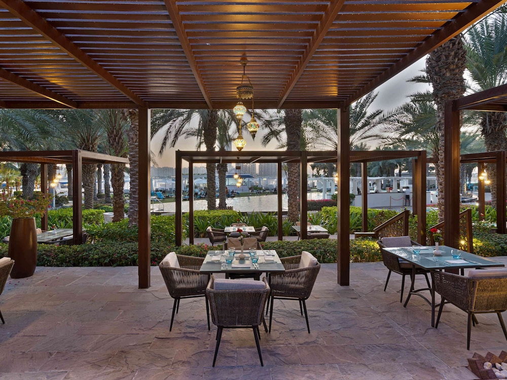 Rixos The Palm Hotel & Suites