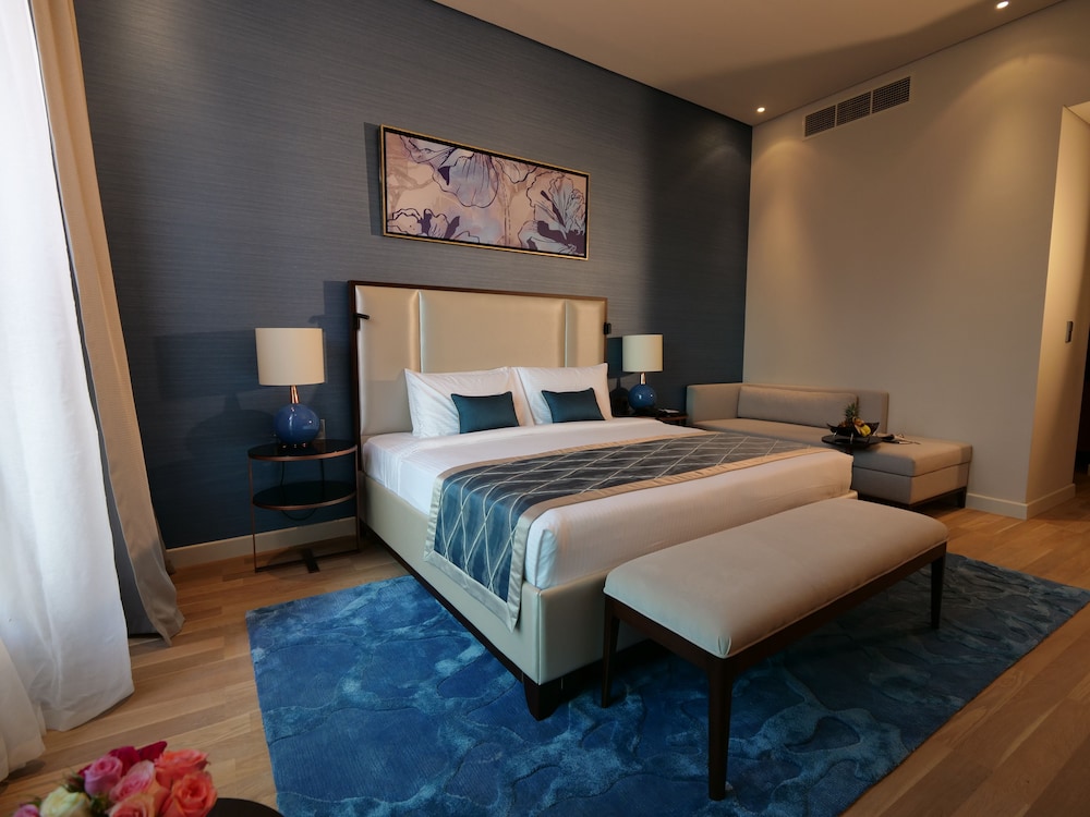 Rixos The Palm Hotel & Suites