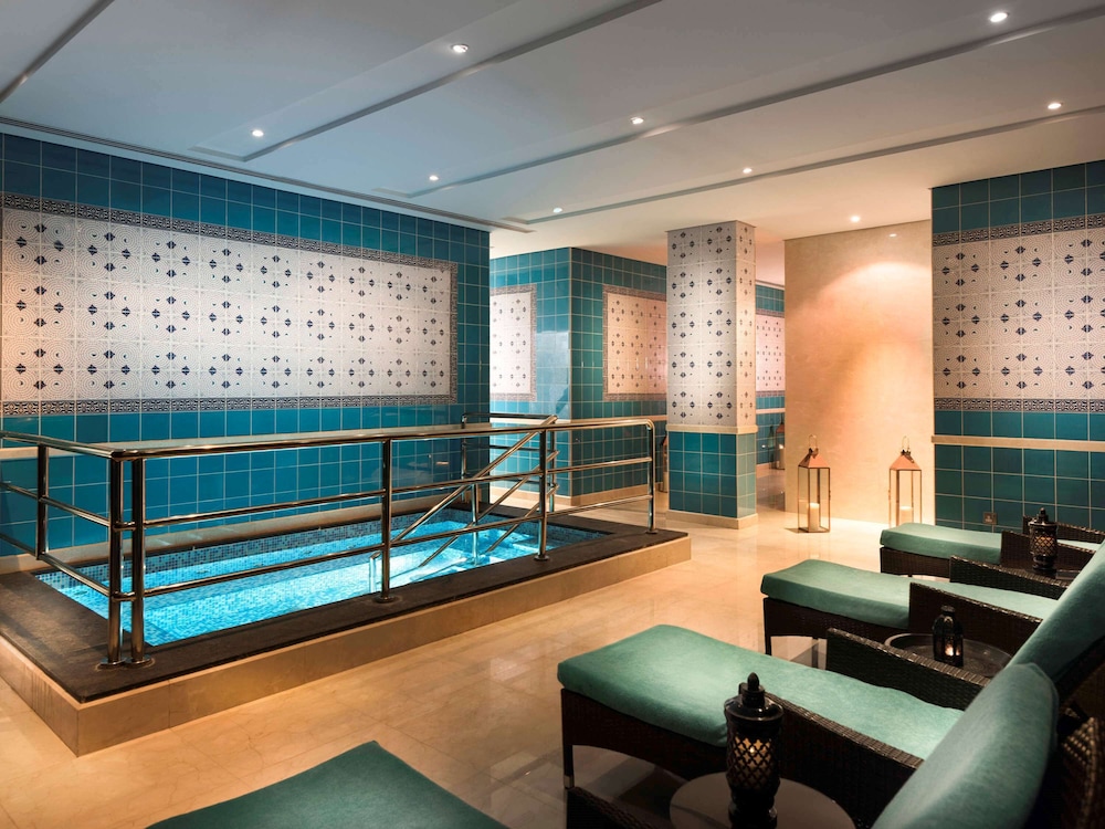 Rixos The Palm Hotel & Suites