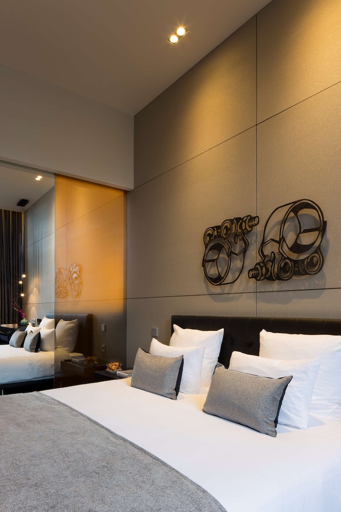 art'otel Amsterdam powered by Radisson Hotels