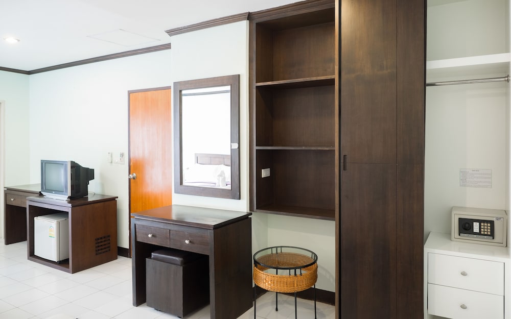 Patong Moon Inn Residence