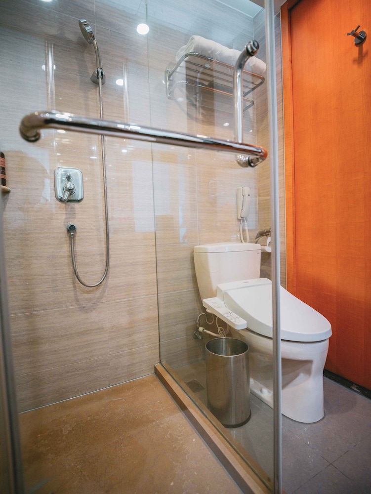 Ramada Plaza Shanghai Pudong Airport