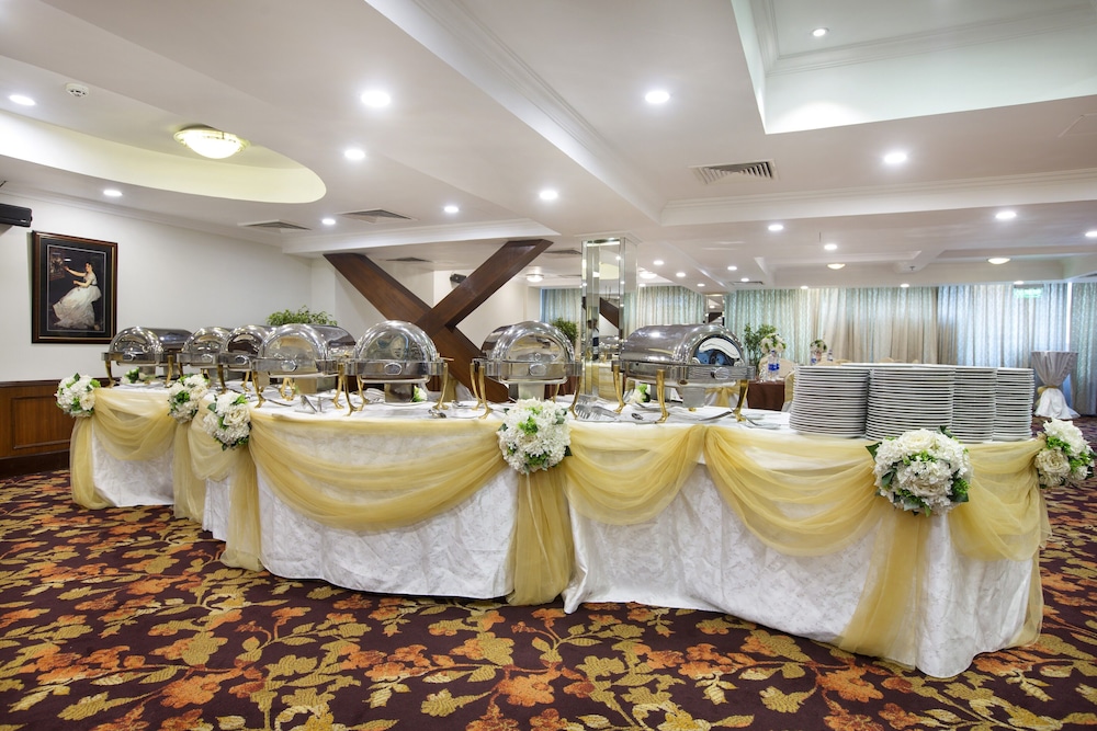 Hotel Sarina