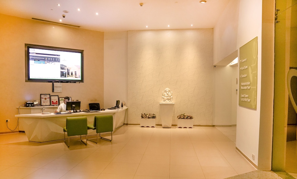 Hotel Kohinoor Elite Near BKC