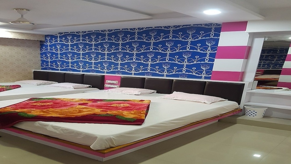 Hotel LAABH