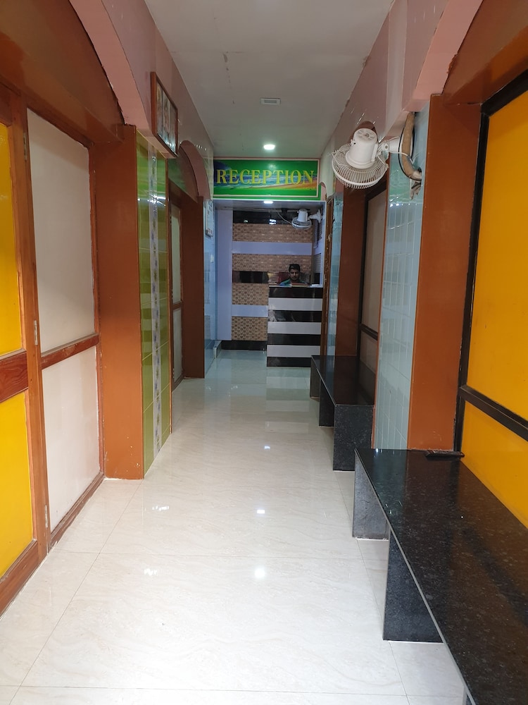 Hotel LAABH