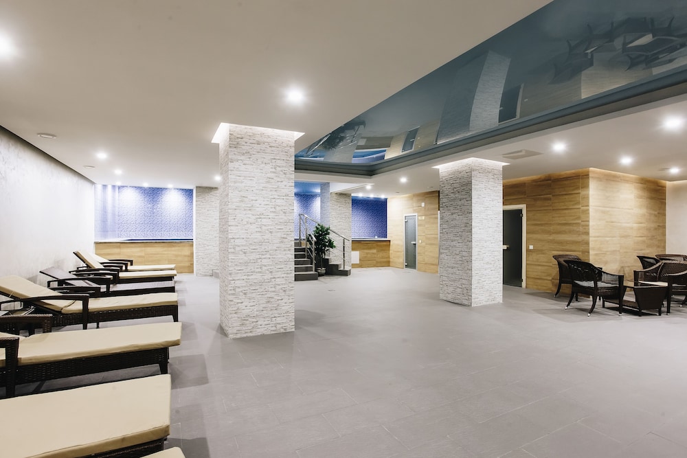 Renion Park Hotel