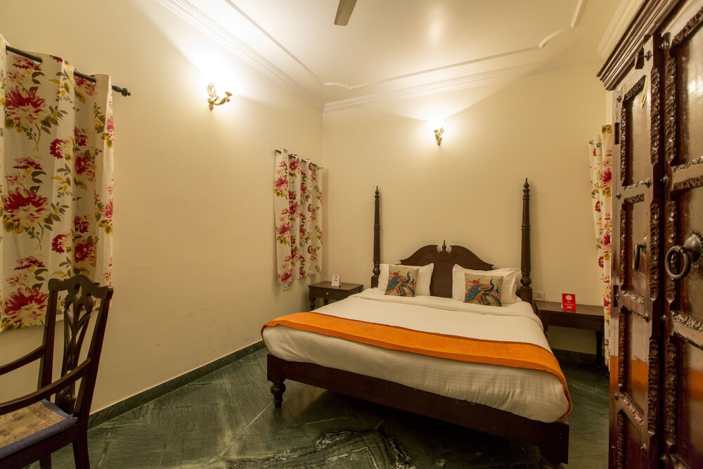 Super Hotel O Tordi Haveli