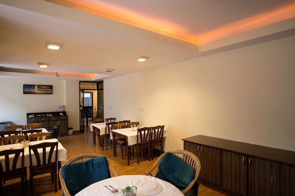 FabHotel La Flamingo Calangute