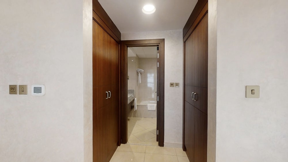 Suha Creek Hotel Apartments, Waterfront Jaddaf