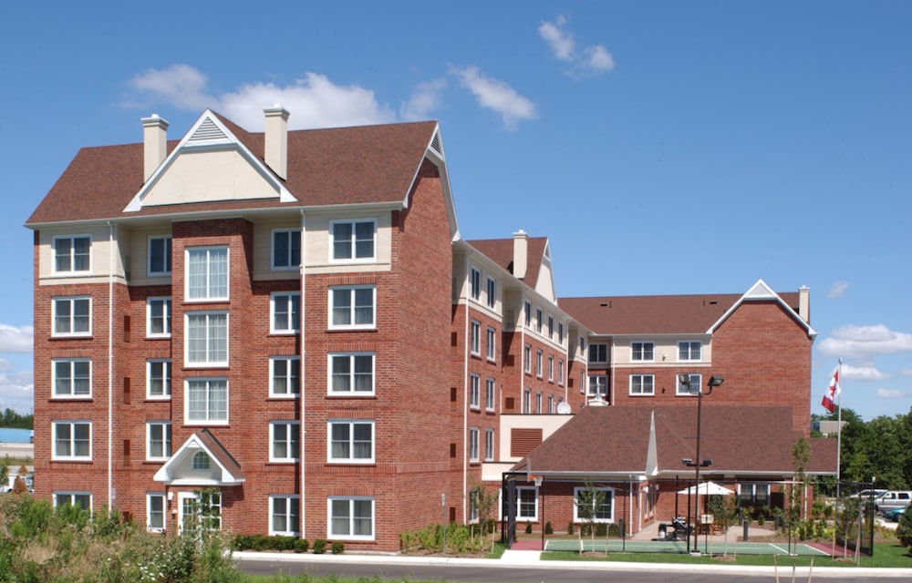 Cambridge Suites Mississauga