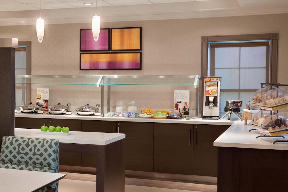 Cambridge Suites Mississauga