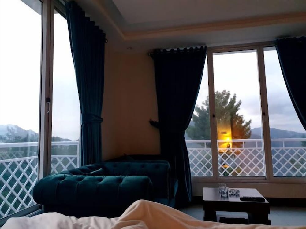 Hotel Bliss View