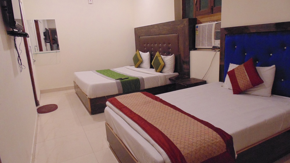 Hotel Sehrawat Inn