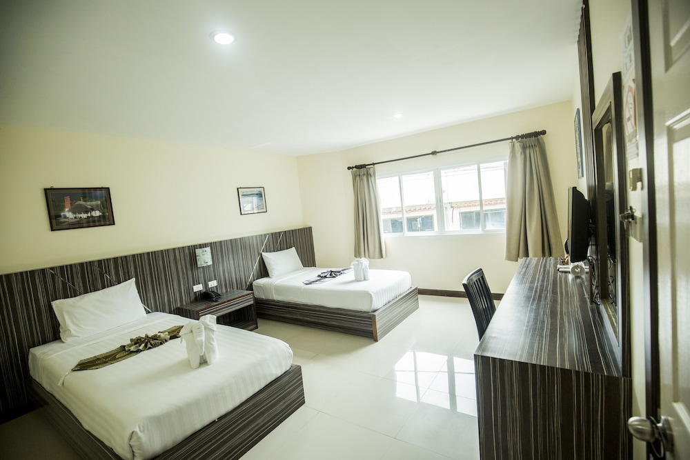 Cocoon Patong Hotel