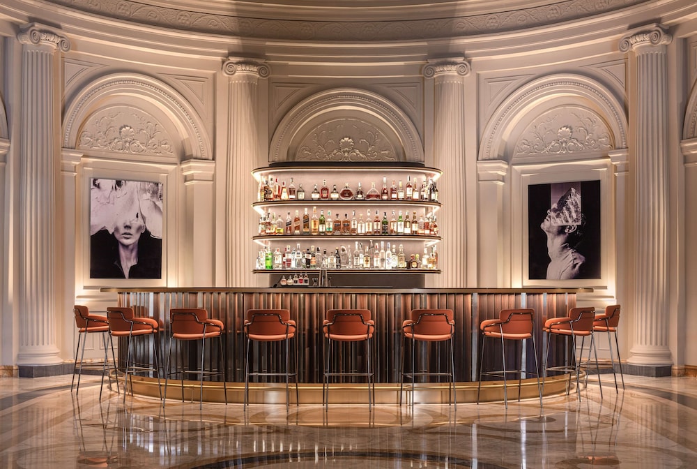 Anantara Palazzo Naiadi Rome Hotel - A Leading Hotel of the World
