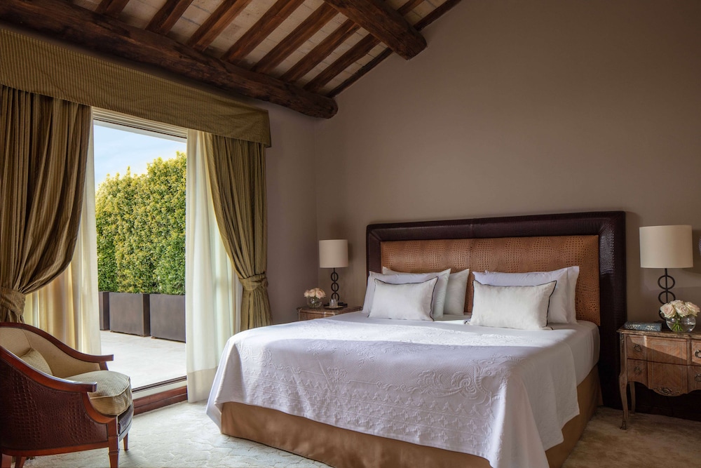 Anantara Palazzo Naiadi Rome Hotel - A Leading Hotel of the World