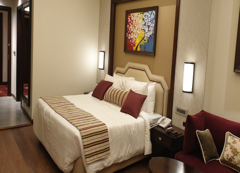 Sarovar Portico Dehradun