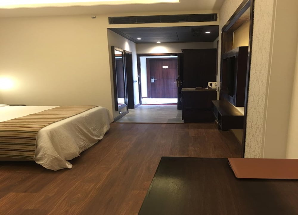 Sarovar Portico Dehradun