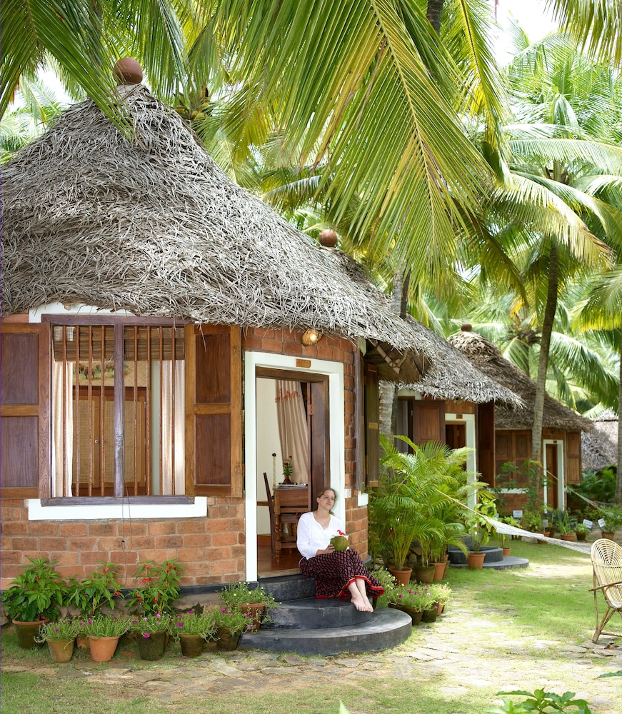 Soma Manaltheeram Ayurveda Beach