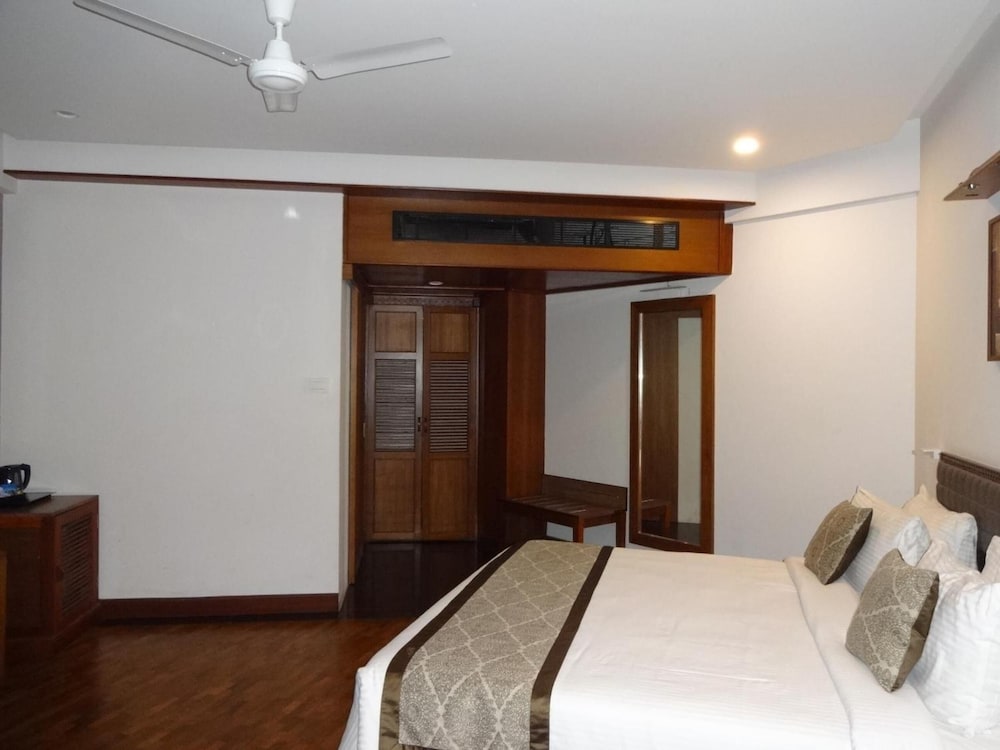 Keys Select Malabar Gate Hotel,Kozhikode (Calicut)