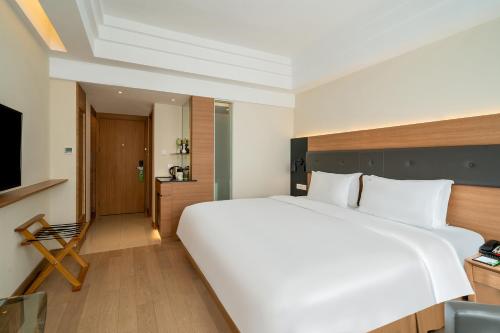 Holiday Inn Shanghai Hongqiao Central by IHG