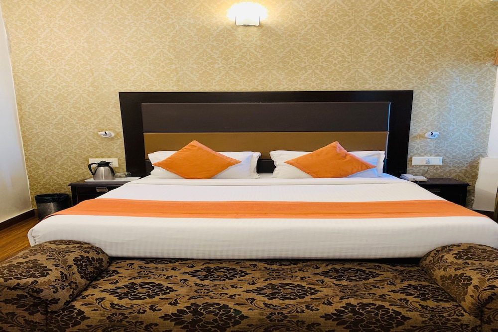 Hotel Ambassador