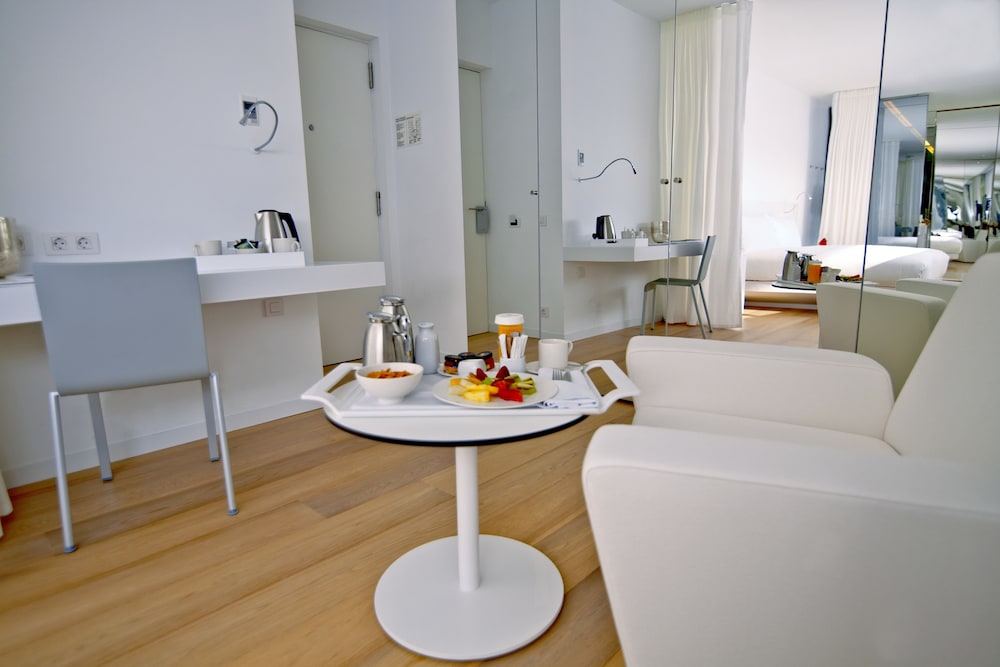 Renaissance Barcelona Fira Hotel