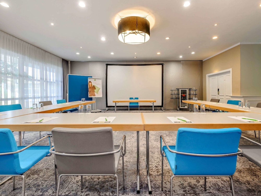 Ibis Styles Regensburg Hotel