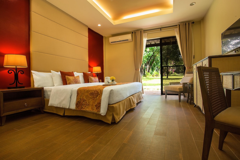 Montebello Villa Hotel
