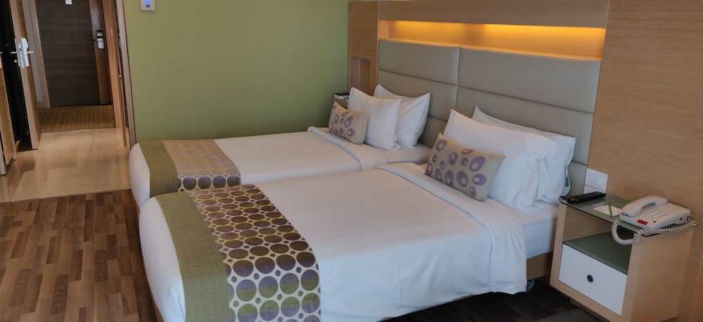 The Raintree Hotel, Anna Salai