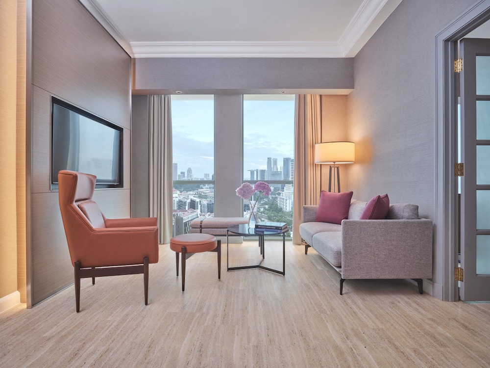 Grand Copthorne Waterfront