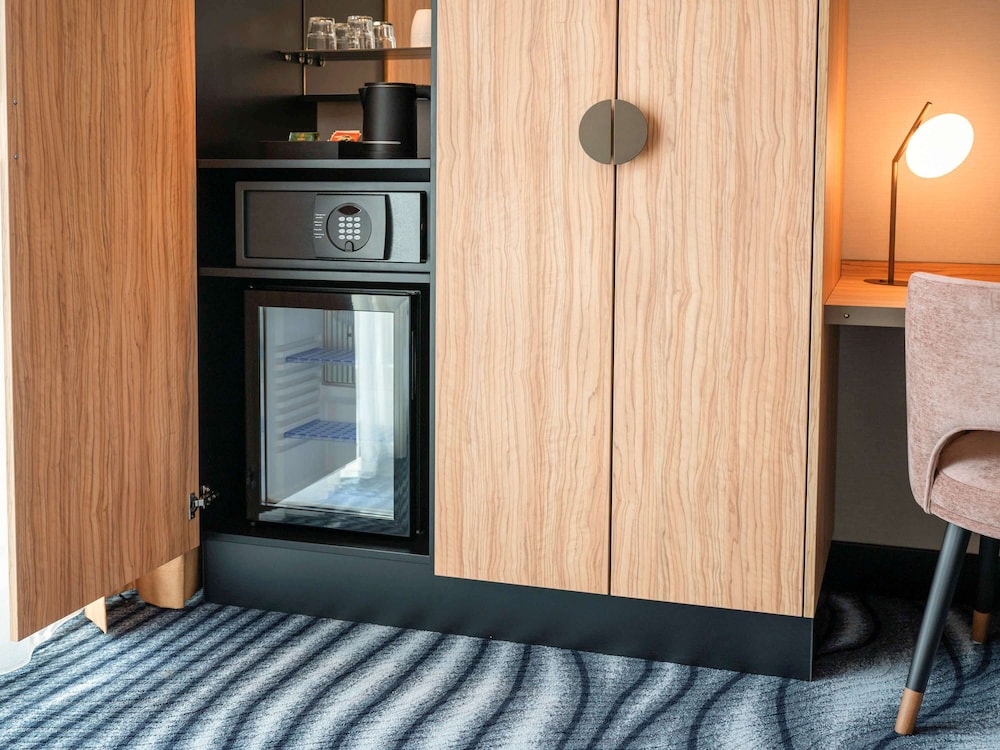 Mercure Amsterdam North Station