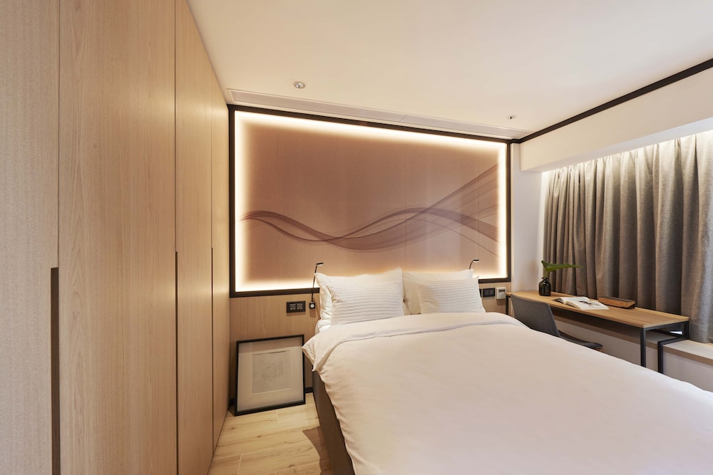CM Plus Hotels and Serviced Apartments