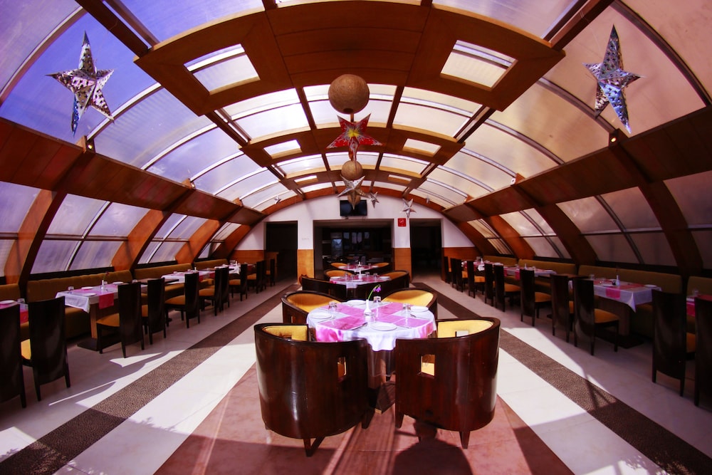 Hotel Surya
