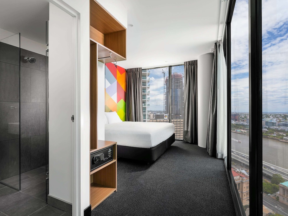 Ibis Styles Brisbane Elizabeth Street