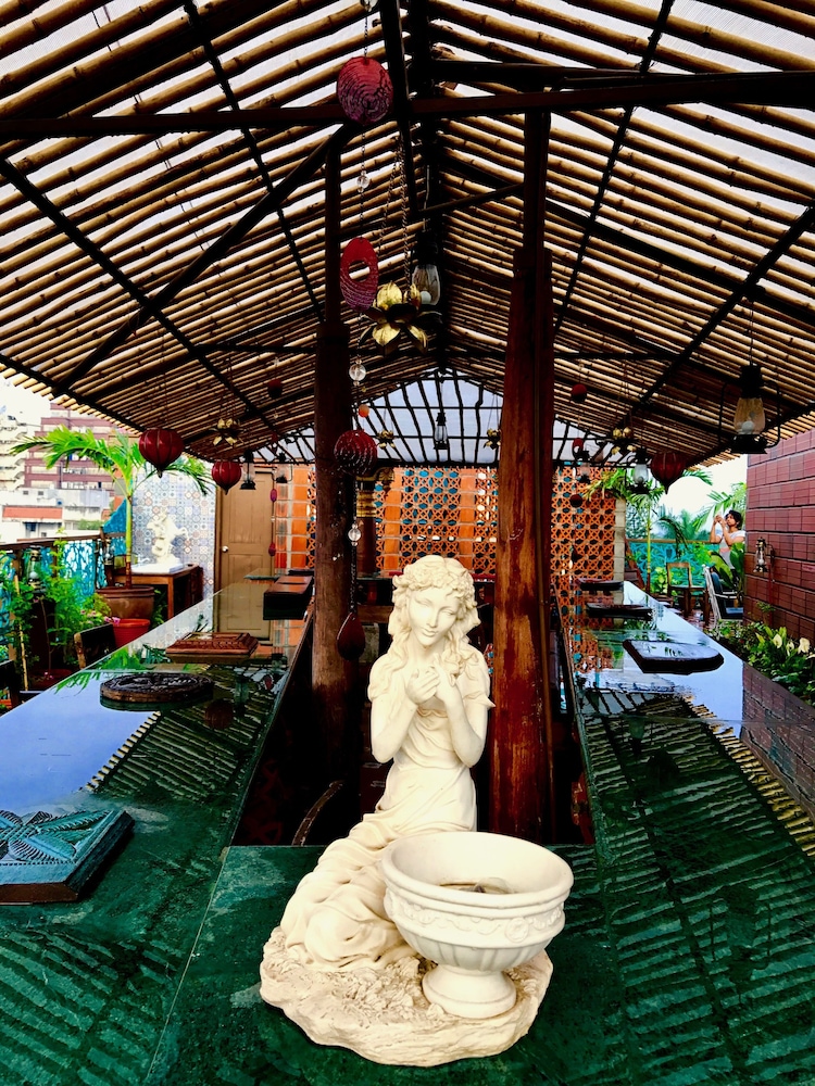 Golden Lotus Boutique Suites Bangalore