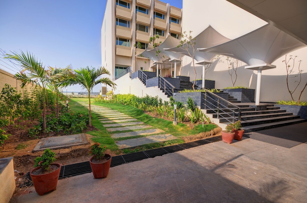 Regenta Central Hestia Dahej, Bhensali