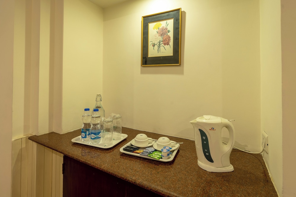 Hotel Ivory Tower