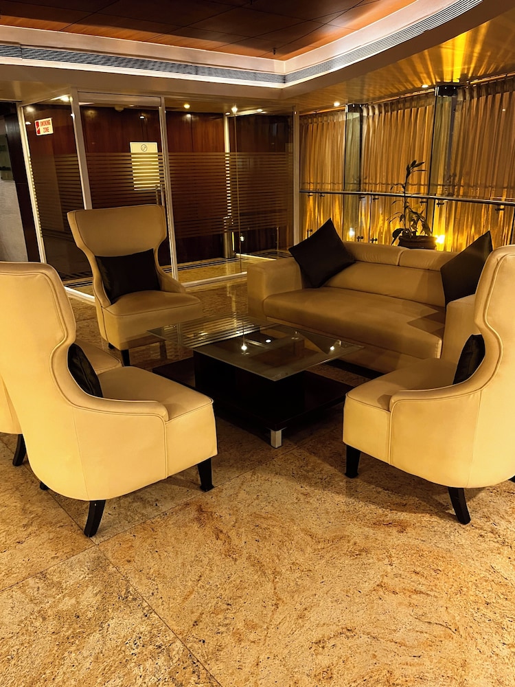 The Ocean Pearl, Mangalore