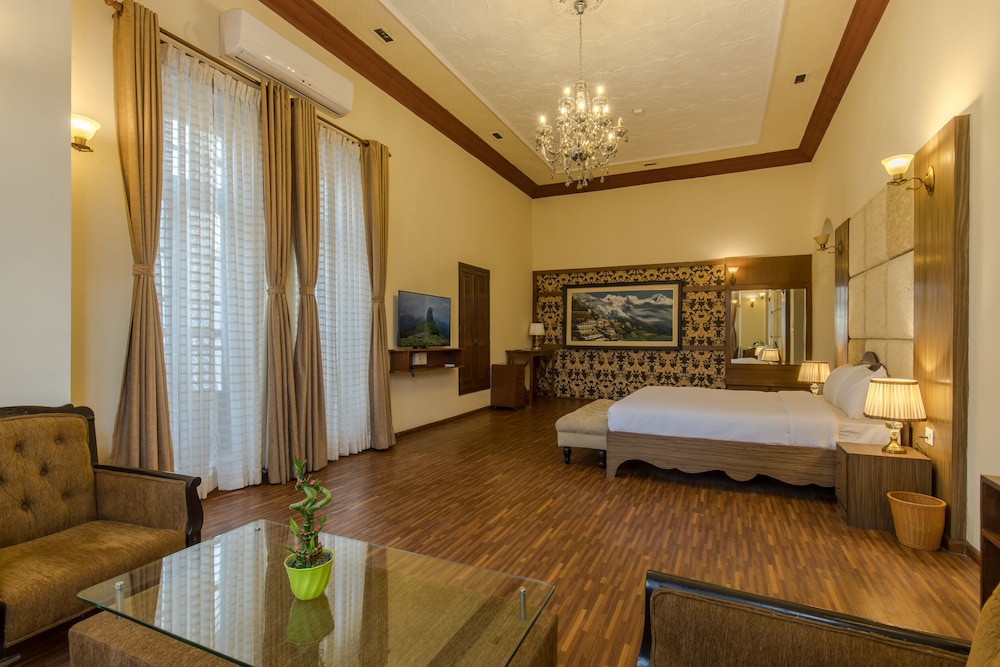 Aranya Boutique Hotel