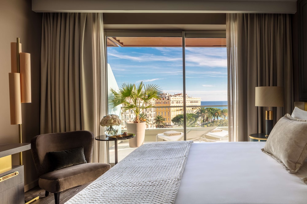 Anantara Plaza Nice Hotel - A Leading Hotel of the World