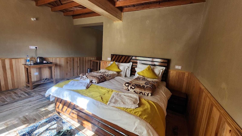 Hotel Gangchen Tabo