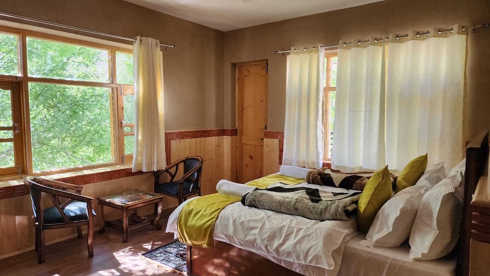 Hotel Gangchen Tabo