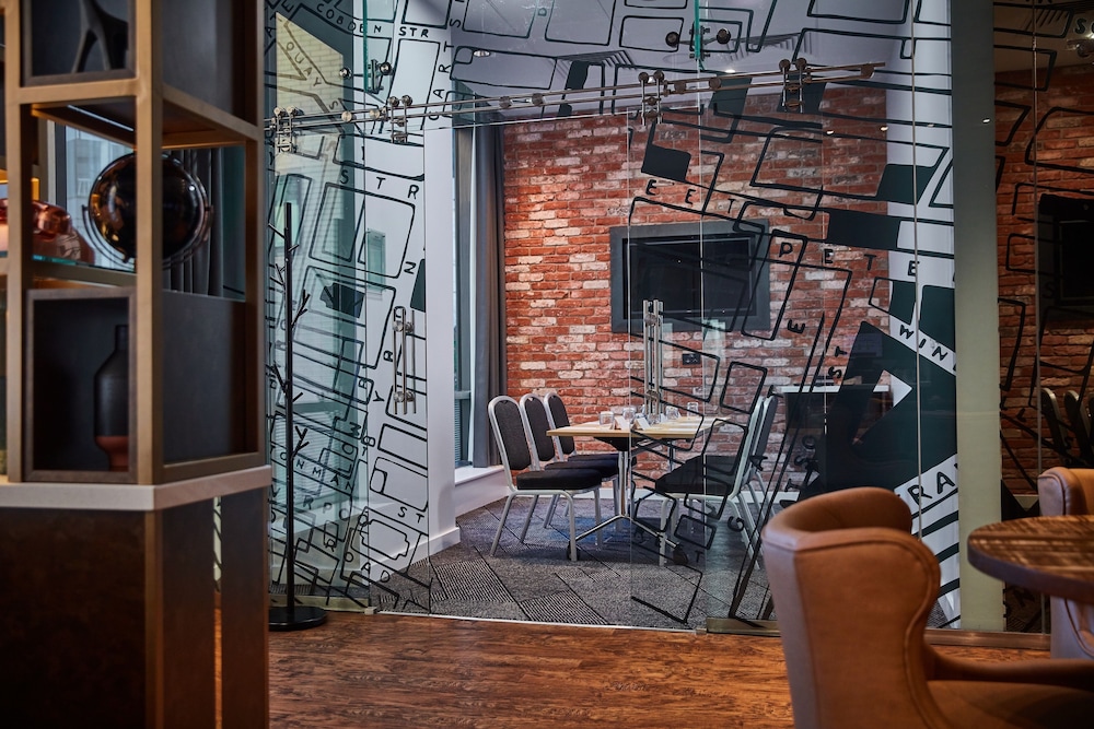 DoubleTree by Hilton  Manchester - Piccadilly