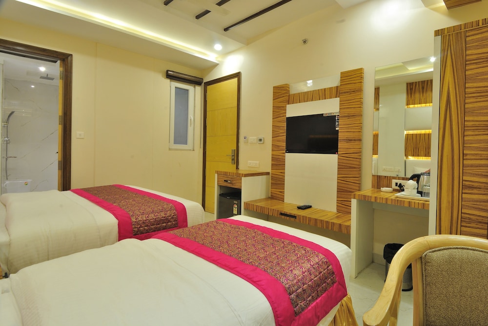Hotel Aman Continental - Paharganj
