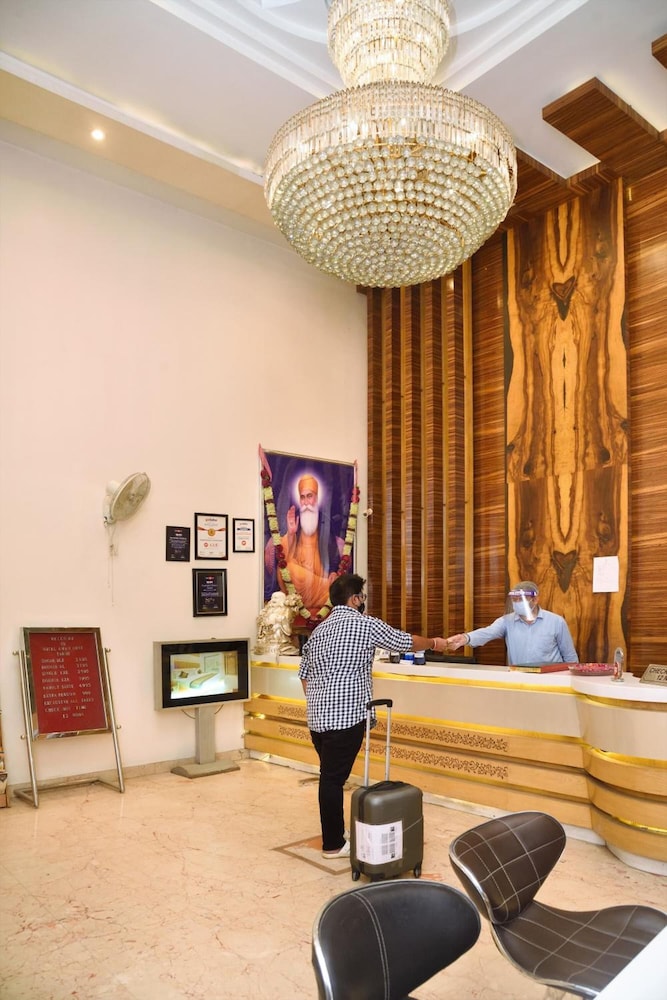 Hotel Aman Continental - Paharganj