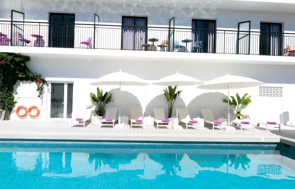 The Purple Hotel by Ibiza Feeling - Adults only
